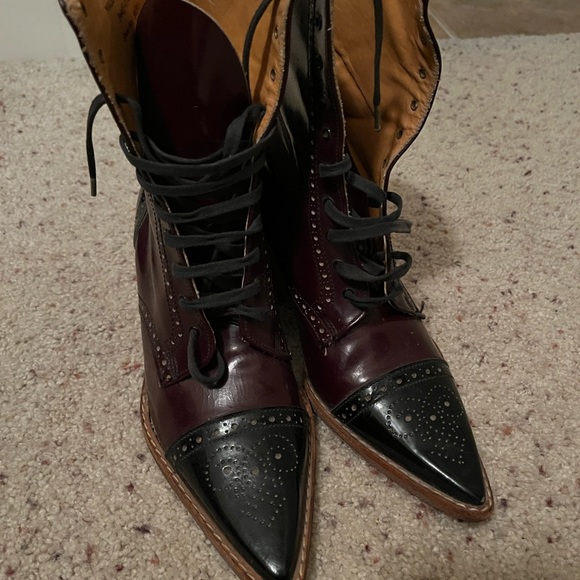 John Fluevog Shoes - Vintage Fluevog boots